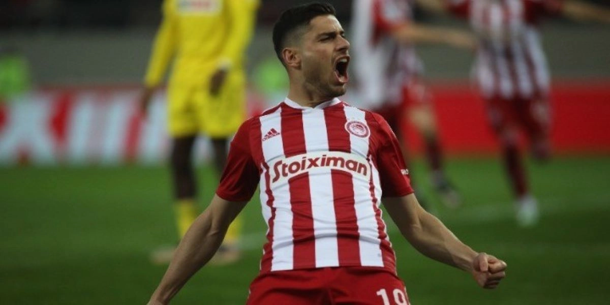 Ολυμπιακός: Ολοκληρώνεται ο δανεισμός του Μασούρα στη Μπόχουμ