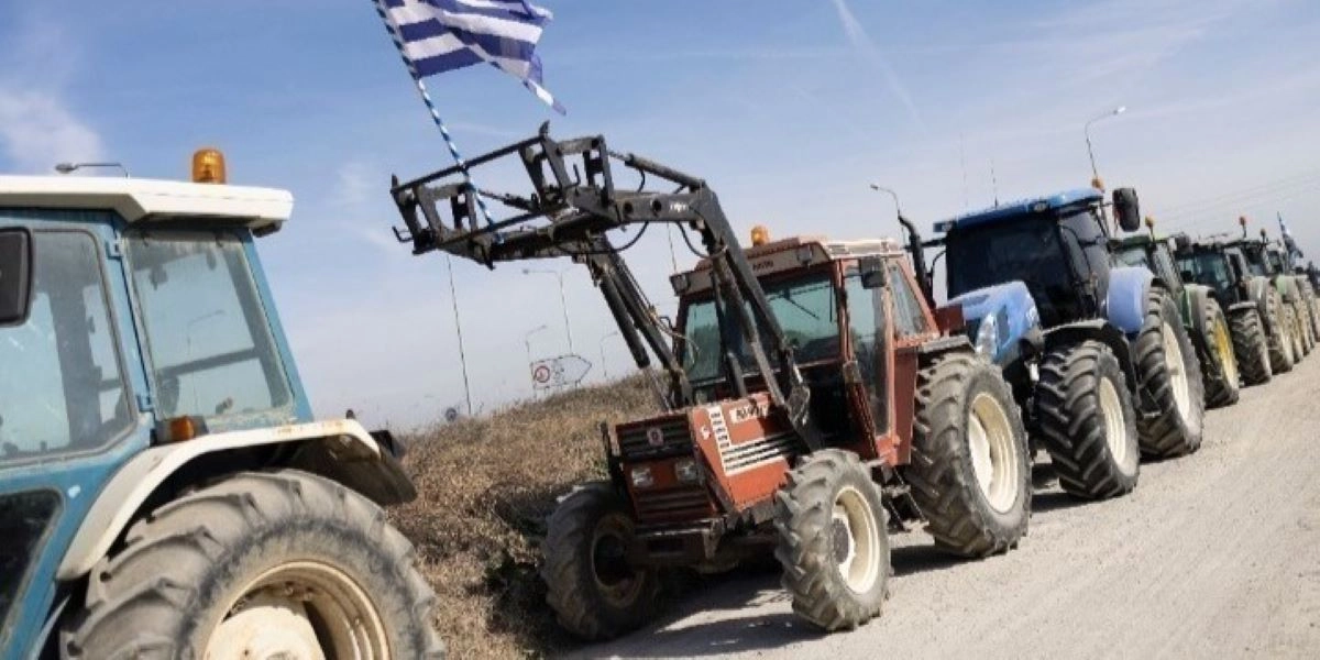 Η κυβέρνηση δεν κλείνει την πόρτα στους αγρότες, αλλά δεν θέλει και κλειστούς δρόμους – «Γκάζι» πληρωμών μέχρι τέλος Δεκεμβρίου