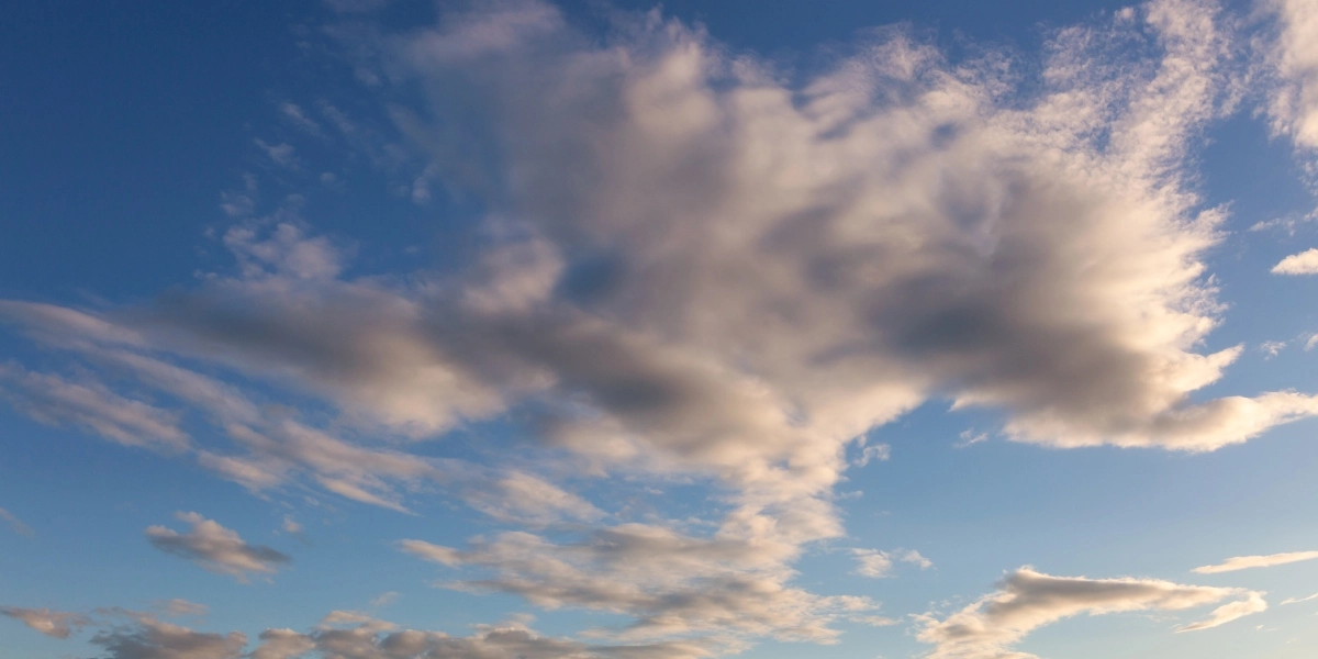 Βελτιωμένος σήμερα ο καιρός, πού θα σημειωθούν τοπικές βροχές