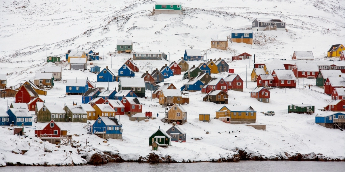 Πώς η Δανία μπορεί να παρακάμψει το ΝΑΤΟ και να «σώσει» τη Γροιλανδία από τις ΗΠΑ: Το κρυφό όπλο που υποχρεώνει τα κράτη-μέλη της ΕΕ να την συνδράμουν στρατιωτικά