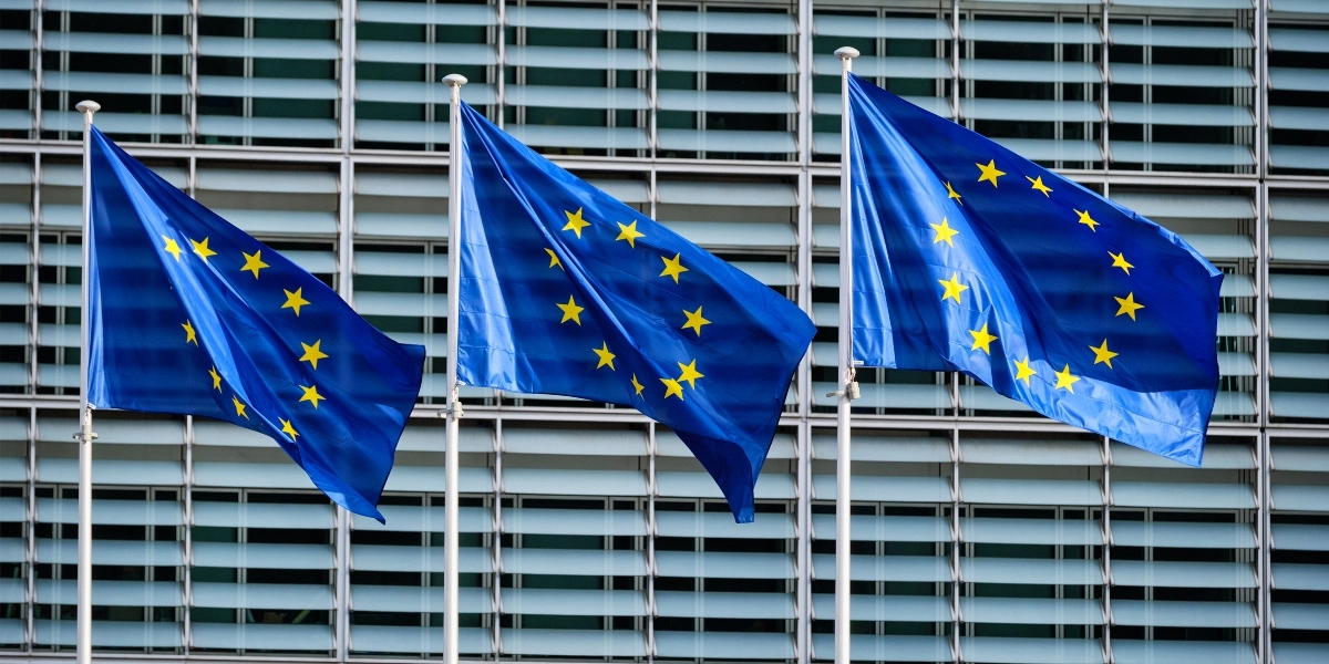 Η ΕΕ δεν είναι έτοιμη να αγγίξει τα ρωσικά κεφάλαια – φόβοι για νομικές προσφυγές