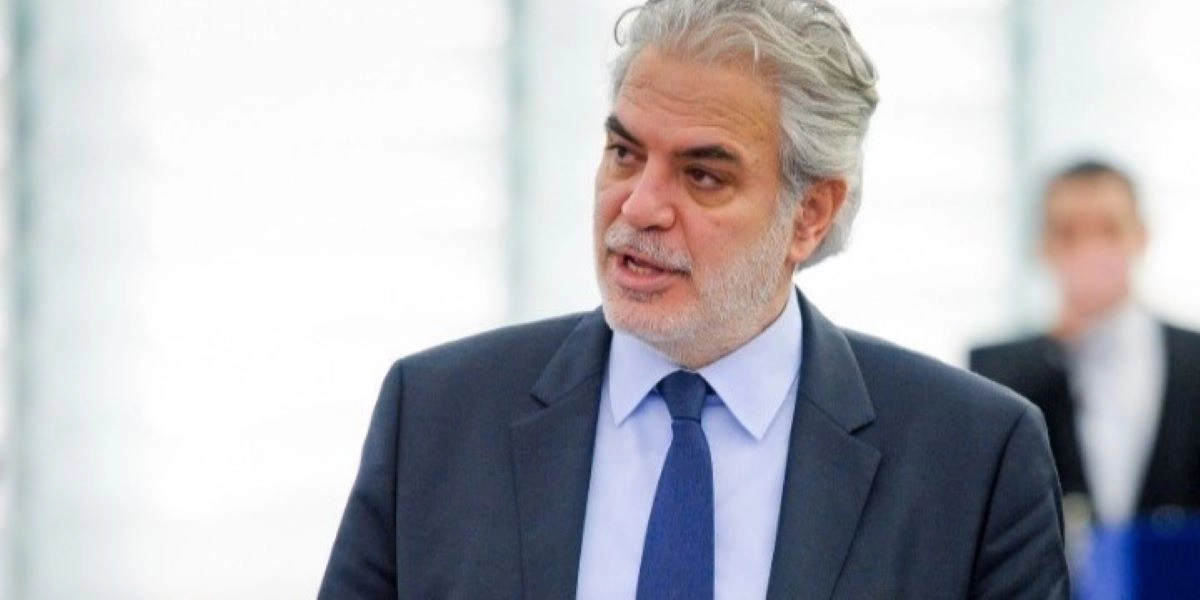 Στυλιανίδης: Η απανθρακοποίηση να μην απειλήσει την κυριαρχία της ελληνικής ναυτιλίας