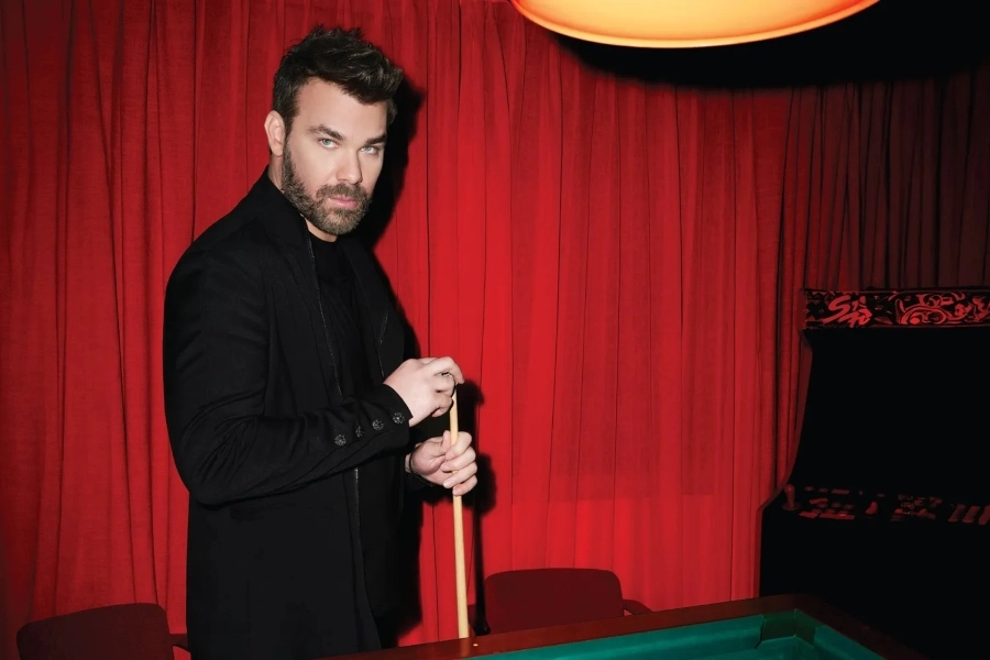 Γιώργος Σαμπάνης: Αντιδράσεις για τη συμπεριφορά του επί σκηνής σε θαμώνα που έκανε πρόταση γάμου -«Αδερφέ δεν κάνουμε θεατρικό εδώ»