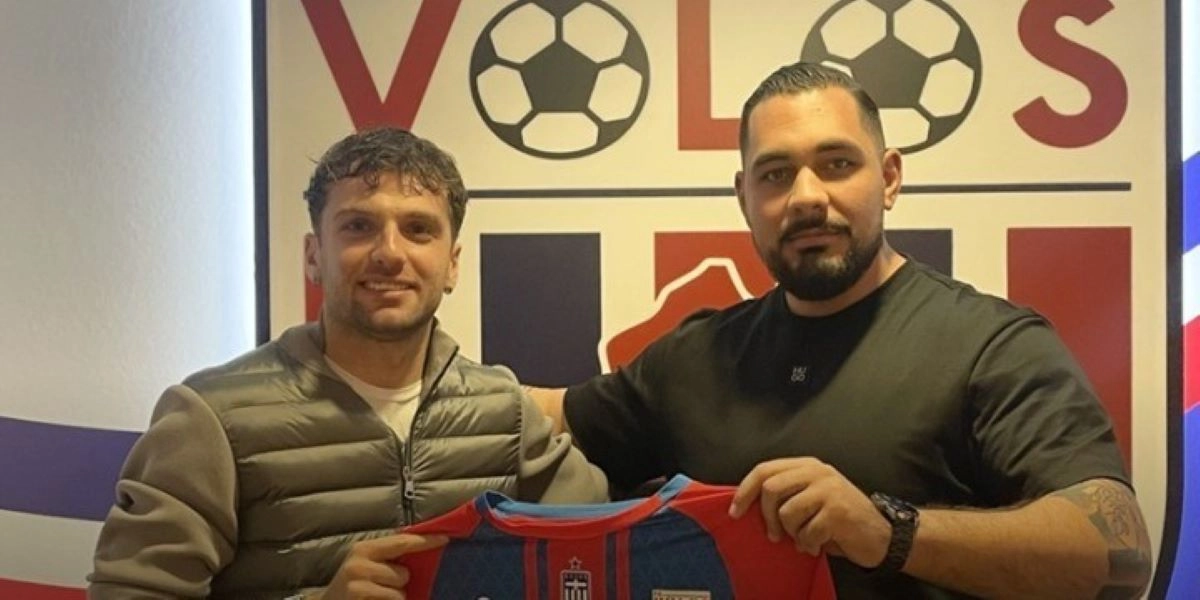 Προβάδισμα του Βόλου στο ημίχρονο στον αγώνα του Λεβαδειακού με γκολ του Λάμπρου