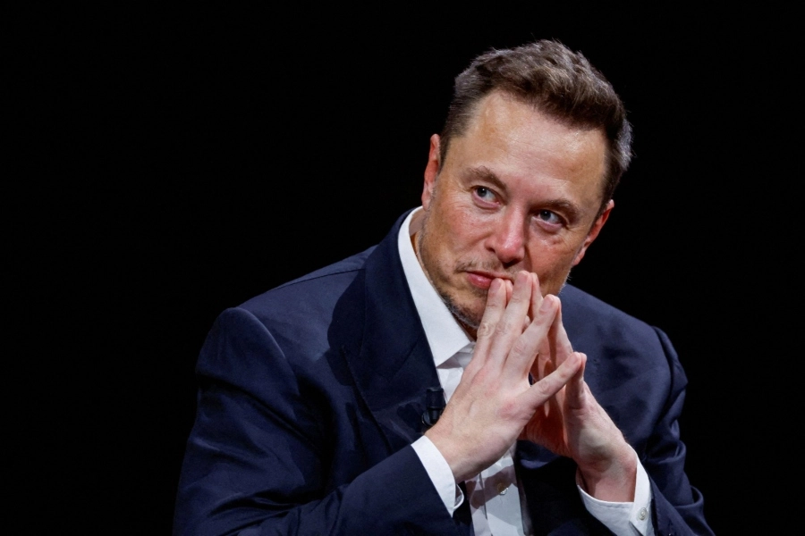 Tesla: Κατρακυλάει η μετοχή της Tesla μετά την ανακοίνωση Μασκ για νέο κόμμα -Υποχωρεί κατά σχεδόν 8% στη Wall Street