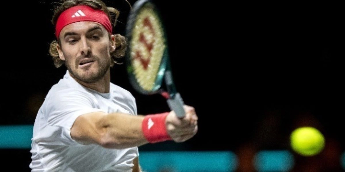 Μουζέτι-Τσιτσιπάς 2-1: Ο Ιταλός τενίστας έκανε την ανατροπή και απέκλεισε τον Στέφανο από τη συνέχεια του τουρνουά στο Μόντε Κάρλο