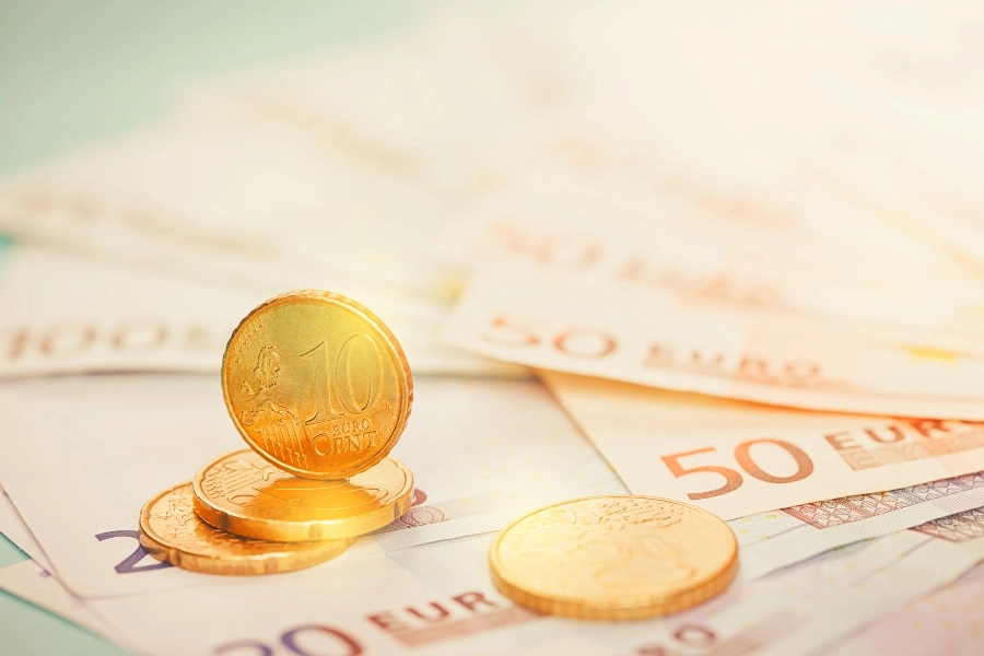 Kρατικός προϋπολογισμός: Κατέγραψε πλεόνασμα 2,1 δισ. ευρώ για το επτάμηνο του 2025