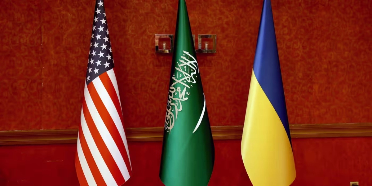 Σαουδική Αραβία: Ξεκίνησαν οι συνομιλίες μεταξύ Ουκρανίας και ΗΠΑ