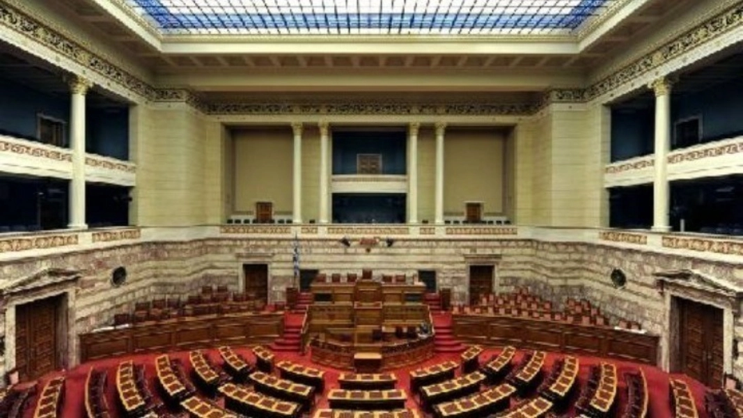 Προανακριτική: Κοινή δήλωση ΣΥΡΙΖΑ-Νέας Αριστεράς και της ανεξάρτητης Λινού κατά του Τριαντόπουλου