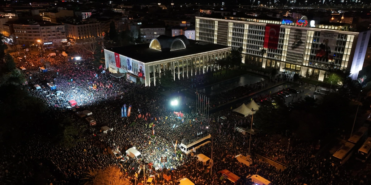 Ερντογάν: «Δεν θα ανεχτώ απειλές κατά της δημόσιας τάξης»-Νέα καλέσματα για σήμερα το απόγευμα