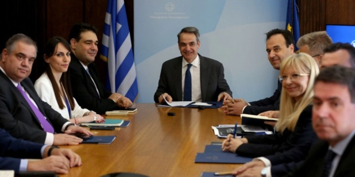 Μητσοτάκης από το ΥΠΕΣ: Το κράτος μας αλλάζει και αλλάζει προς το καλύτερο