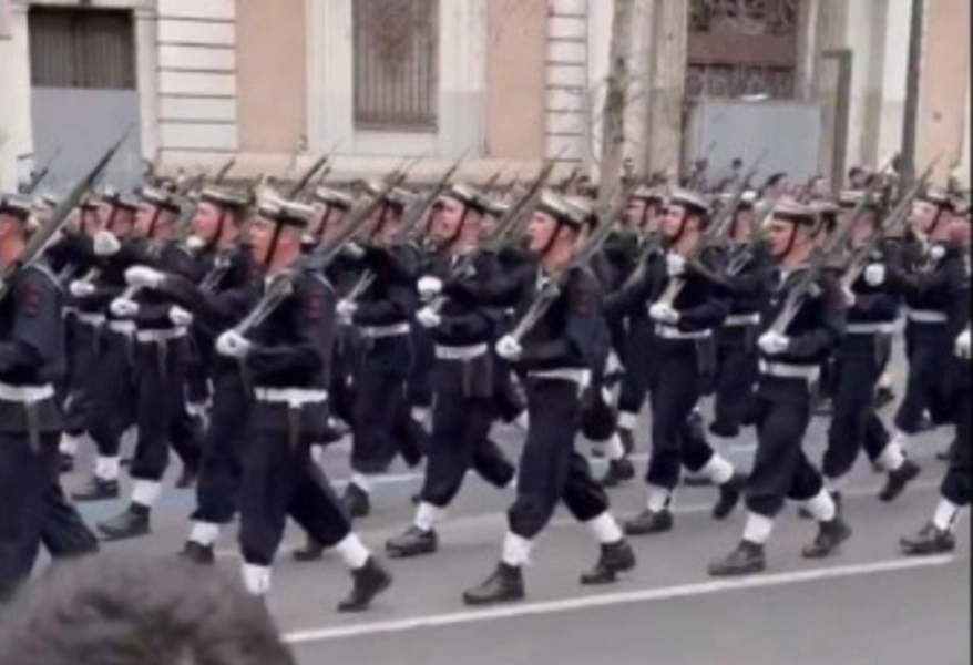 «Οι Τούρκοι δεν είναι φίλοι μας»: Πλεύρης και Λατινοπούλου στηρίζουν τους σπουδαστές της ΣΜΥΝ