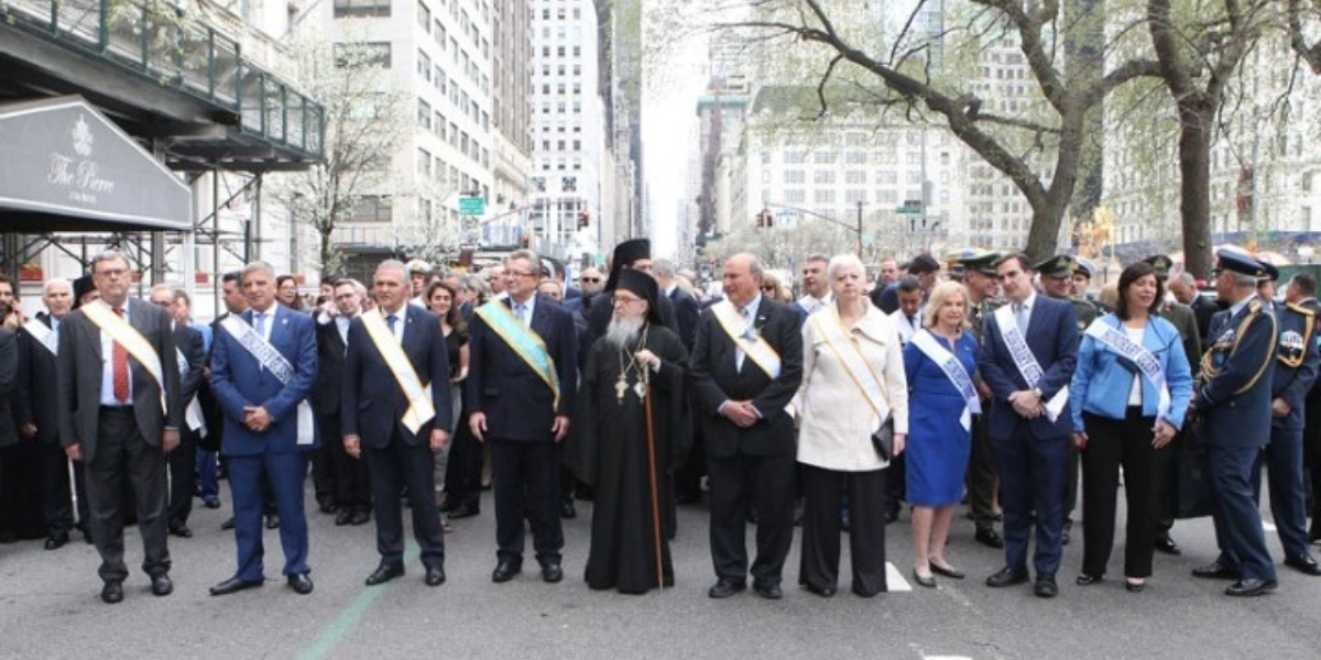 Νέα Υόρκη: Μεγαλειώδης η ελληνική παρέλαση στην 5η Λεωφόρο του Μανχάταν