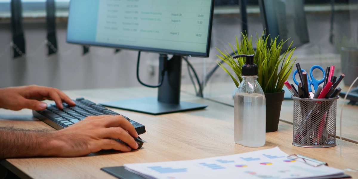 ΑΑΔΕ: Σε λειτουργία η εφαρμογή για τη δήλωση τέλους διαμονής παρεπιδημούντων και ακαθάριστων εσόδων