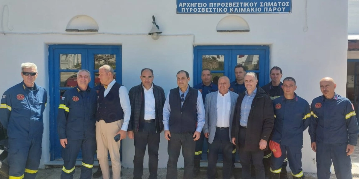 Πάρος: Αυτοψία μετά τις καταστροφές πραγματοποίησε ο υφ. Πολιτικής Προστασίας