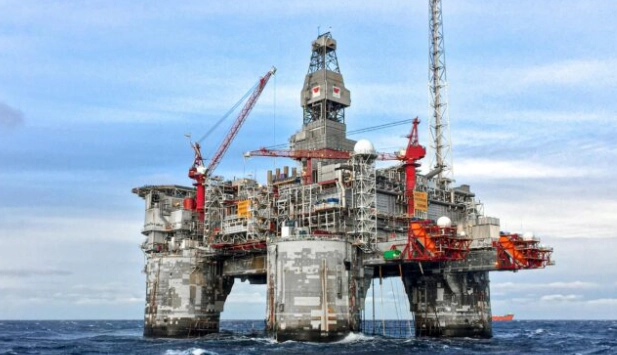 Ελλάδα και Chevron υπέγραψαν συμφωνίες για υδρογονάθρακες σε Κρήτη και Πελοπόννησο παρουσία Μητσοτάκη