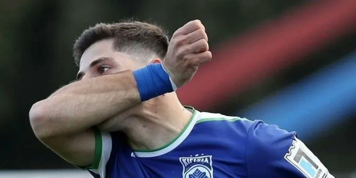 Καλαμάτα-Κηφισιά 0-1: Ο Παντελίδης «πάγωσε» τη Μεσσηνία και έστειλε την ομάδα του ένα βήμα πριν την άνοδο στα μεγάλα «σαλόνια»