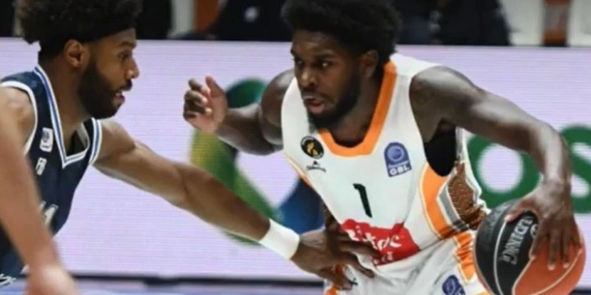 Προμηθέας Πατρών-Καρδίτσα 85-65: Τελείωσαν τη δουλειά οι Πατρινοί και πρωταγωνιστές τους Ουόκερ και Καραγιαννίδη