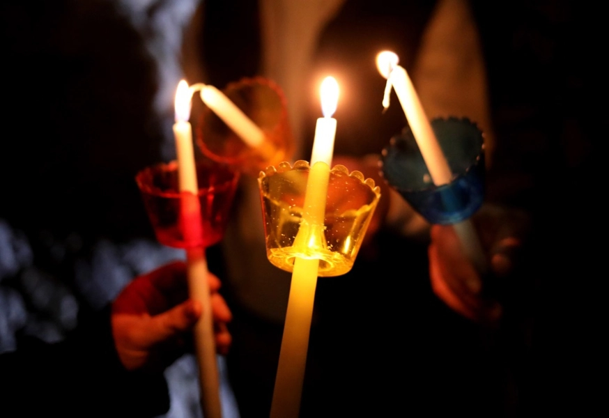 Με λαμπρότητα η Ανάσταση σε όλη τη χώρα