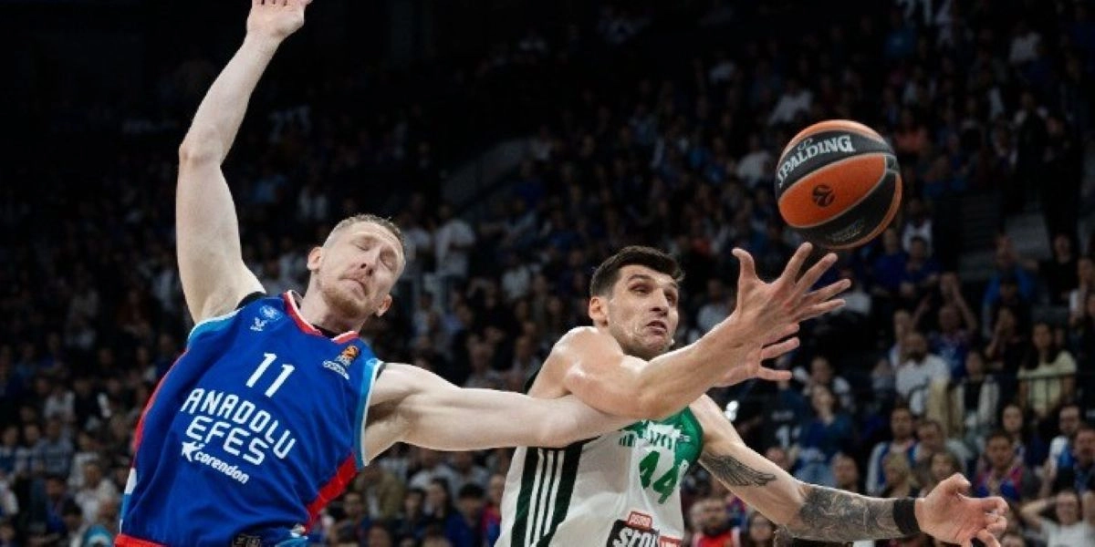 Αναντολού Εφές-Παναθηναϊκός AKTOR 77-81: Ναν και Μήτογλου ηγήθηκαν για το «Τριφύλλι» μέσα στην Πόλη, που έκανε καθοριστικό break στη «μάχη» για το Final Four