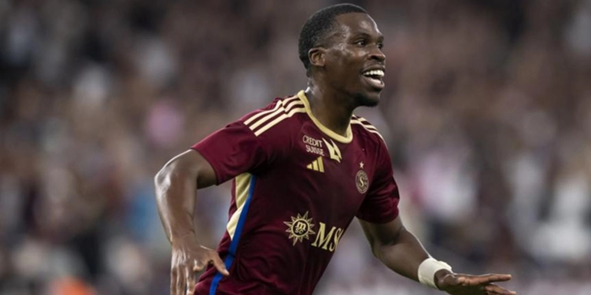 ΑΕΚ: Στην Αθήνα ο Κουτέσα για να υπογράψει με την Ένωση