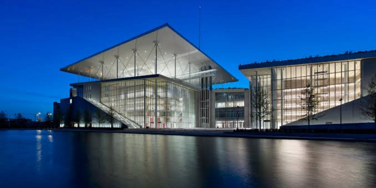 ΚΠΙΣΝ: Ένα μουσικό ταξίδι στον κόσμο του David Lynch την Κυριακή 25/5