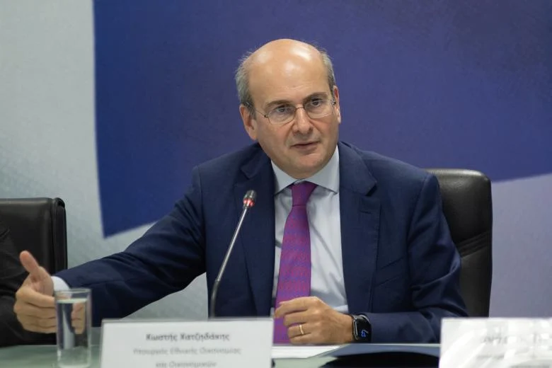 Κωστής Χατζηδάκης: Κάνουμε ό,τι μπορούμε για να τρέξουν πιο γρήγορα οι επιδοτήσεις και οι αποζημιώσεις των αγροτών