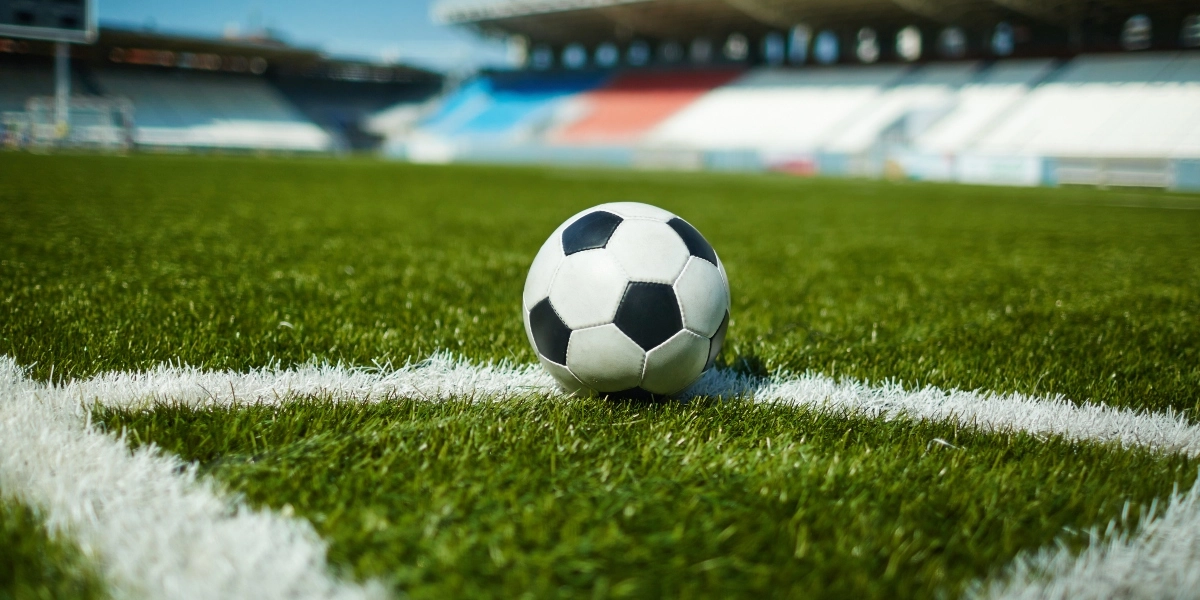 IFAB: Οι οκτώ αλλαγές στους κανονισμούς ποδοσφαίρου-Πέναλτι, διαιτητές και οφσάιντ