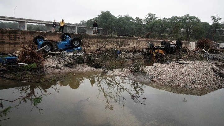 ΗΠΑ: Αυξήθηκε ο αριθμός των νεκρών από τις πλημμύρες στο Τέξας