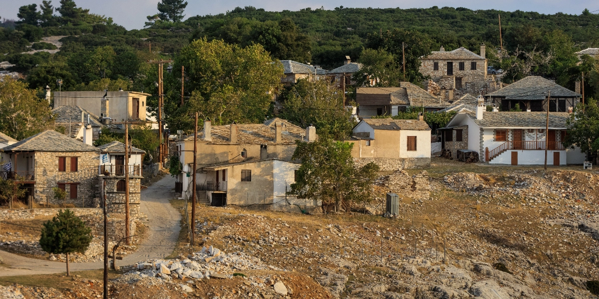 Έβρος: Ξεκίνησαν οι αιτήσεις για το πρόγραμμα μετεγκατάστασης οικογενειών αξίας 10 εκατ.