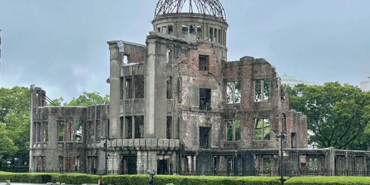 Χιροσίμα: Χιλιάδες συγκεντρώθηκαν στην 80η επέτειο μνήμης από την ρίψη ατομικής βόμβας