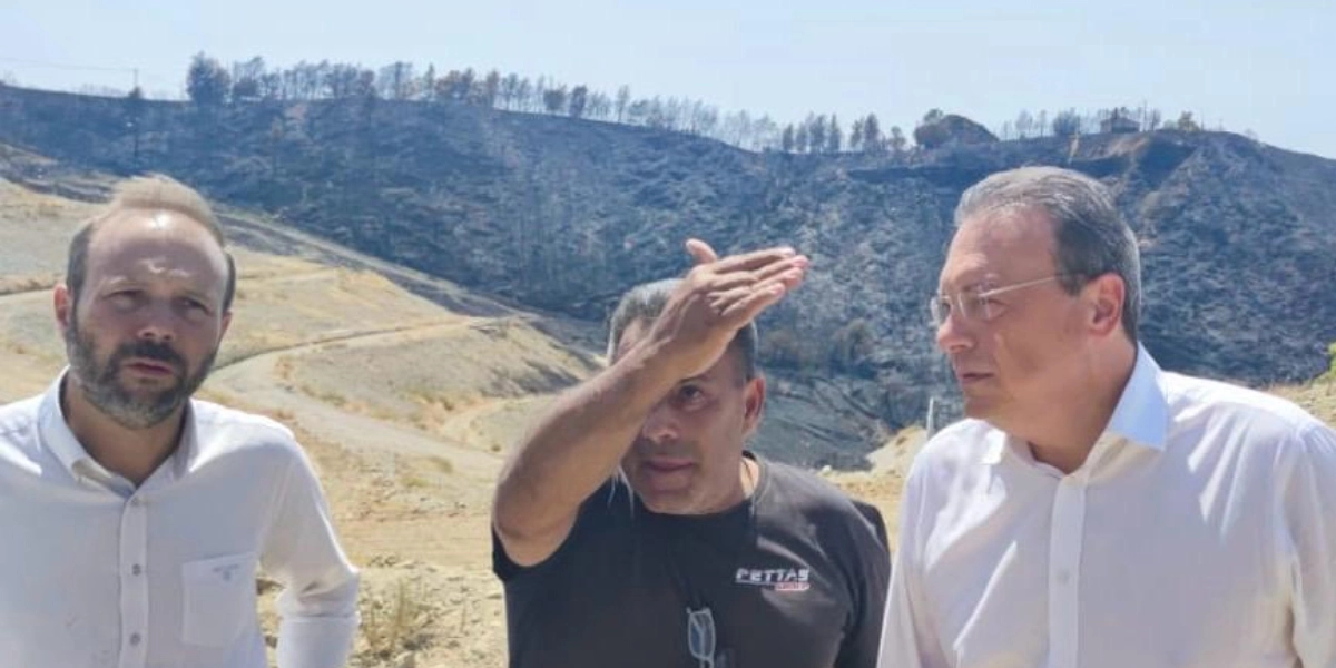 Φάμελλος από Αχαΐα: Ο Μητσοτάκης απέτυχε και στην πρόληψη και στην αντιμετώπιση της πυρκαγιάς