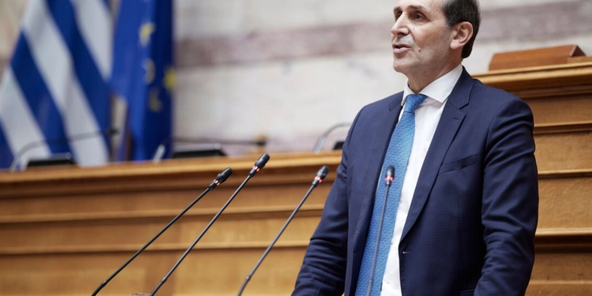 Απόστολος Βεσυρόπουλος: Αύριο στις 12:00 θα πραγματοποιηθεί η κηδεία του πολιτικού