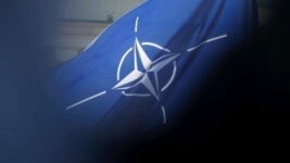 NATO AΠΕ-ΜΠΕ