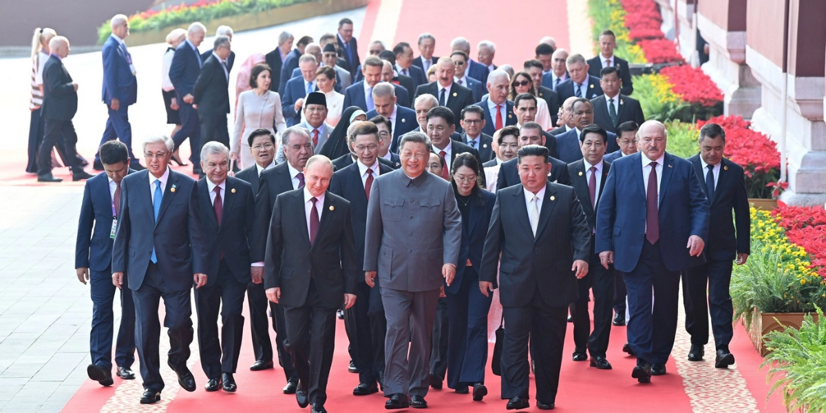 Κίνα: Εκδηλώσεις για την επίδειξη ισχύος και την ανάπτυξη στρατηγικών σχέσεων