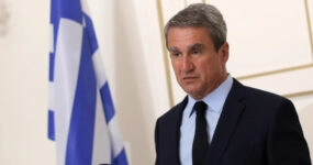 facebook λοβέρδος