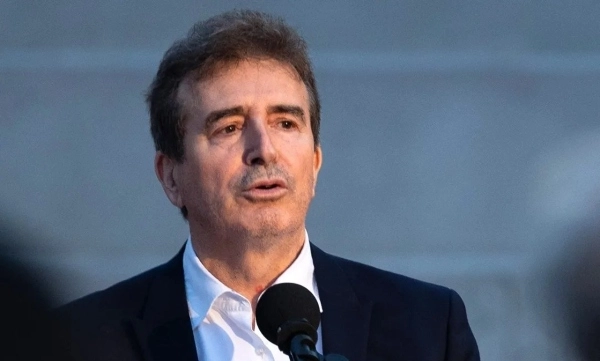 Χρυσοχοΐδης: Αστυνομικοί θα περιπολούν μέσα στους καταυλισμούς των Ρομά