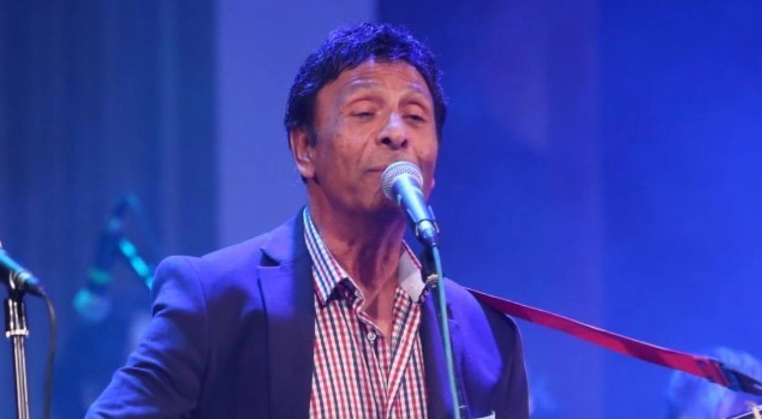 Βασίλης Παϊτέρης facebook