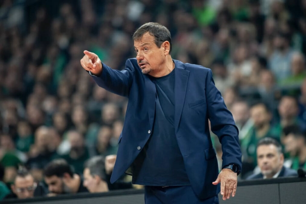 Basket League: Αταμάν και ακόμα πέντε προπονητές απειλούνται με απουσία από τους πάγκους λόγω εκκρεμών αδειών