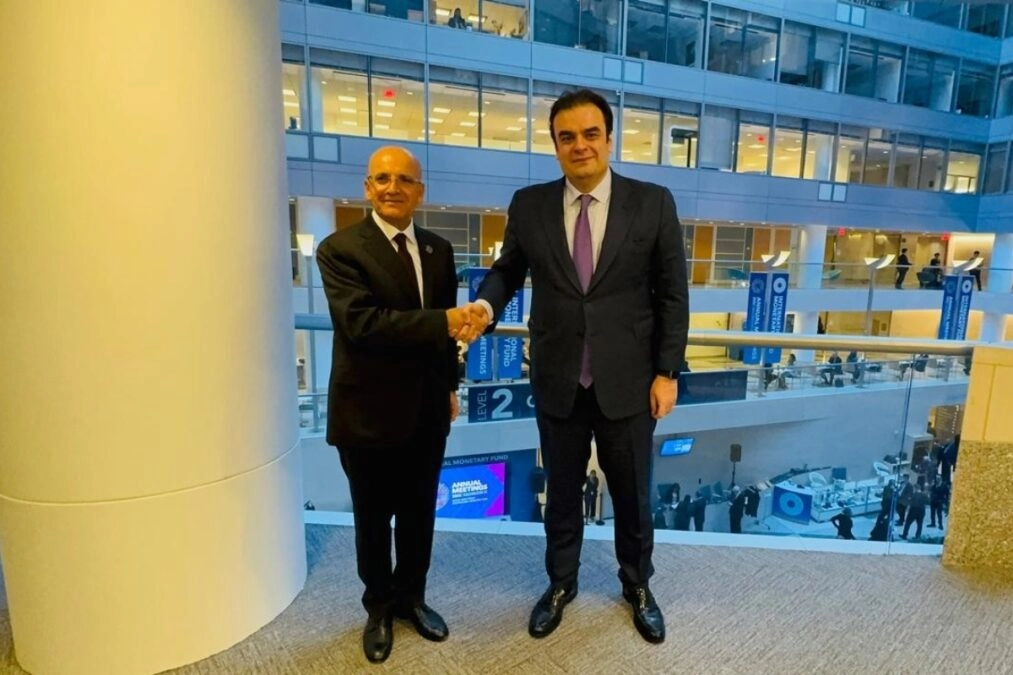 Πιερρακάκης: Συναντήθηκε με τον Τούρκο υπουργό Εξωτερικών Mehmet Şimşek στην Ουάσινγκτον