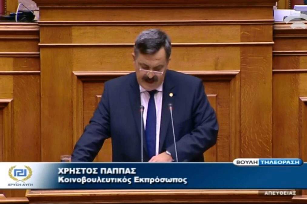 Απολογείται ο Παππάς της Χρυσής Αυγής: Δεν ήμουν του στενού κύκλου του Μιχαλολιάκου- Τί είπε για τις φωτογραφίες του με ναζιστικά σύμβολα