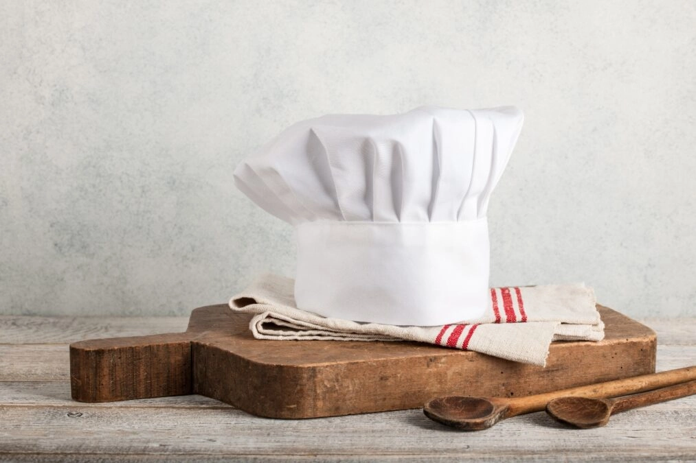 Στη φυλακή οδηγείται ο γνωστός σεφ για απόκρυψη εισοδημάτων και χρέη στο Δημόσιο