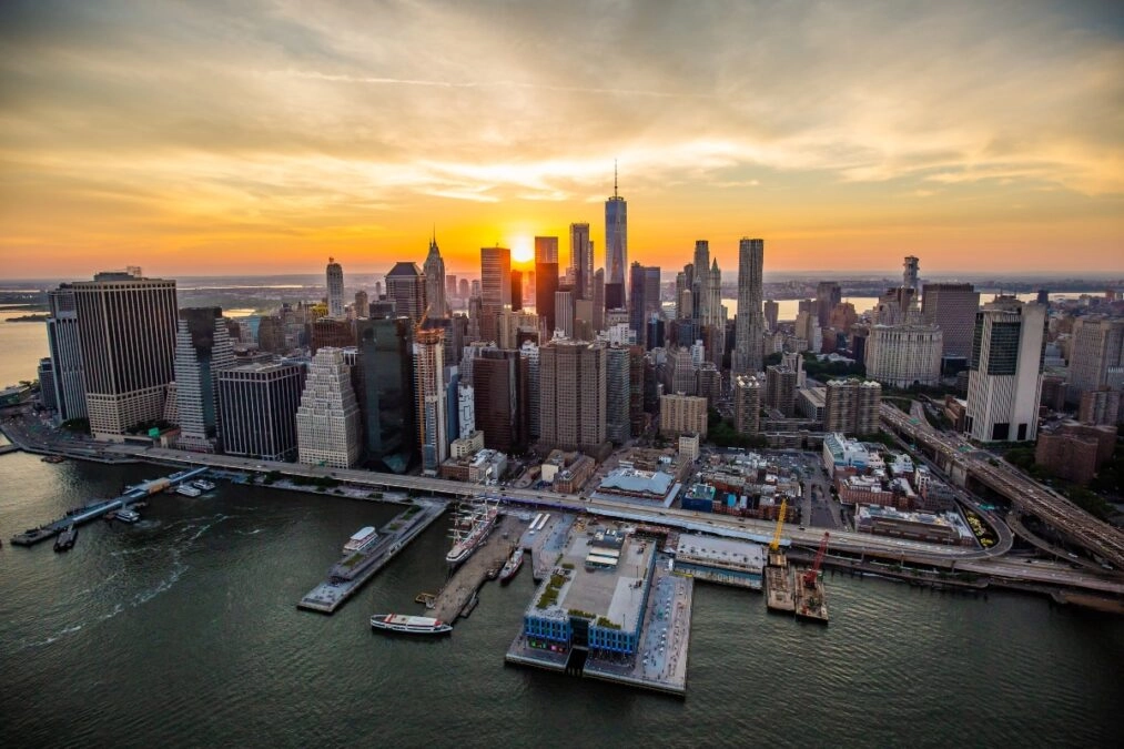 Εκλογές για δήμαρχο στη Νέα Υόρκη – Ποιος είναι ο 34χρονος αριστερός μουσουλμάνος Ζόραν Μαμντάνι, που είναι φαβορί-Από πρώην ράπερ υποψήφιος δήμαρχος