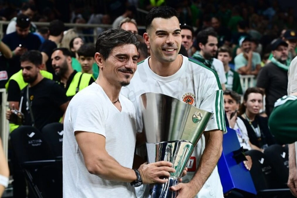 Γιαννακόπουλος: Μένει να πάρουμε έναν ψηλό και να κάτσουμε να δούμε τον ήλιο