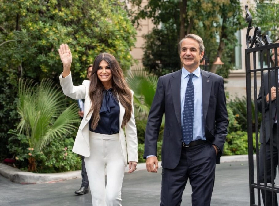 «Φανταστική η συνάντηση με τον Κυριάκο Μητσοτάκη, ζωτικός εταίρος η Ελλάδα» έγραψε η Κίμπερλι Γκίλφοϊλ μετά τη συζήτηση στο Μαξίμου