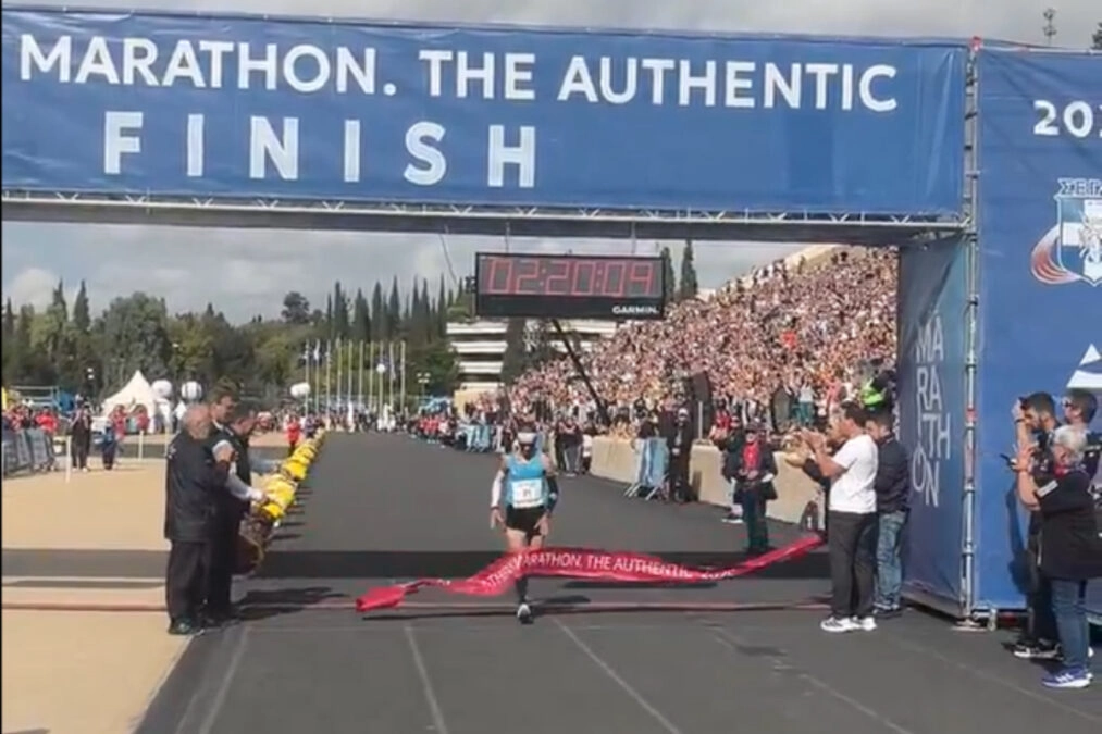 42ος Αυθεντικός Μαραθώνιος: Μεγάλοι πρώτοι οι Παναγιώτης Καραΐσκος και Ματίνα Νούλα