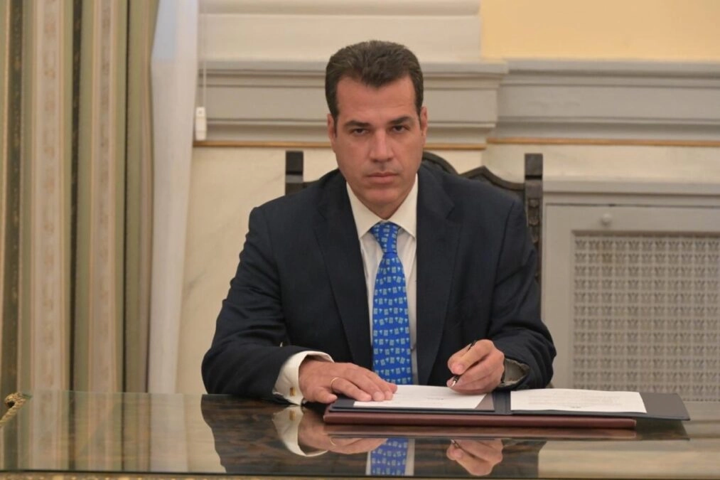 Πλεύρης προς μετανάστες: Ζητήστε να επιστρέψετε γιατί και θα φυλακιστείτε και θα επιστρέψετε