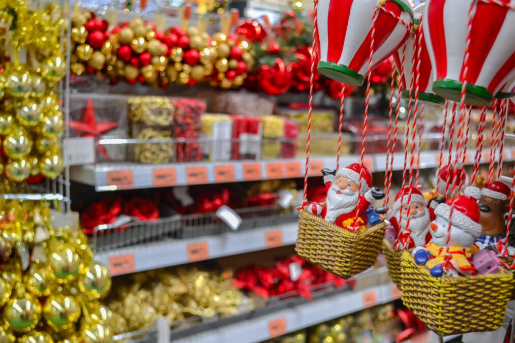 Καταστήματα: Ο Εμπορικός Σύλλογος Αθηνών ανακοίνωσε το ωράριο των Χριστουγέννων