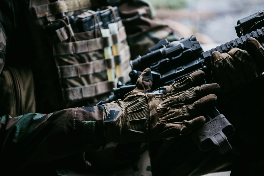 Η Κομισιόν παρουσίασε τον «στρατιωτικό χώρο Σένγκεν» – Ταχείες στρατιωτικές μετακινήσεις σε 72 ώρες έως το 2027