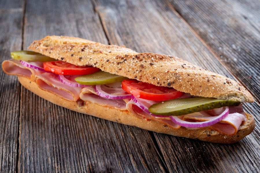 Ισπανία: Ο στρατός κινητοποιείται κατά της πανώλης των χοίρων – Ενδεχομένως προκλήθηκε από μολυσμένο σάντουιτς